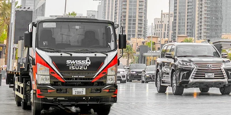 How helpful are car recovery assistance when your car gets stuck in a busy road in Dubai?