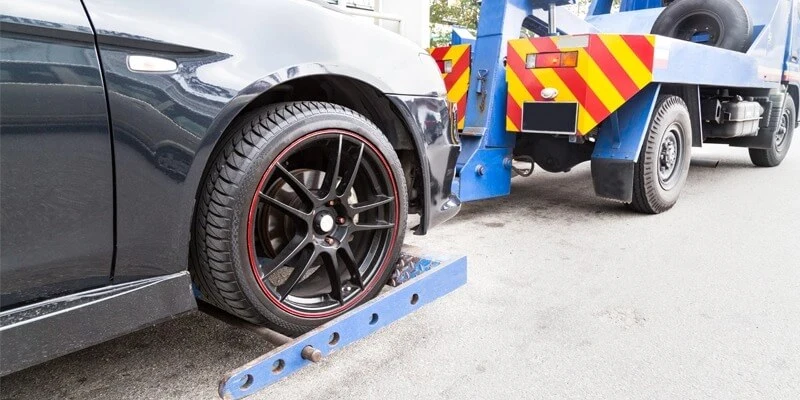 Towing vs. Recovery: Know the Difference Before You Call for Help